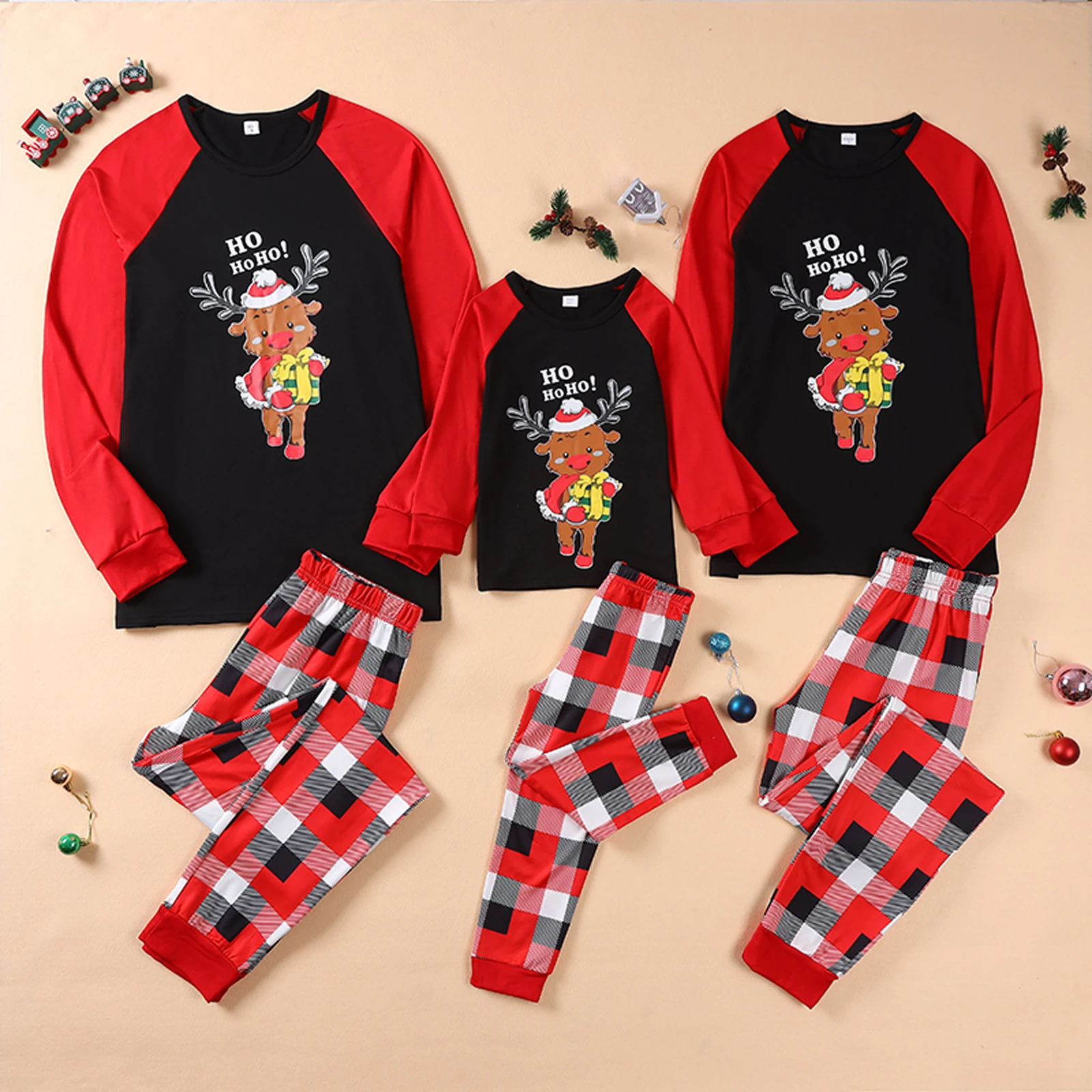 Winter 2022 New Year Couples Christmas Pajamas Mother Kids Clothes Tops+Pants Christmas Pajamas For Family Clothing Set images - 6
