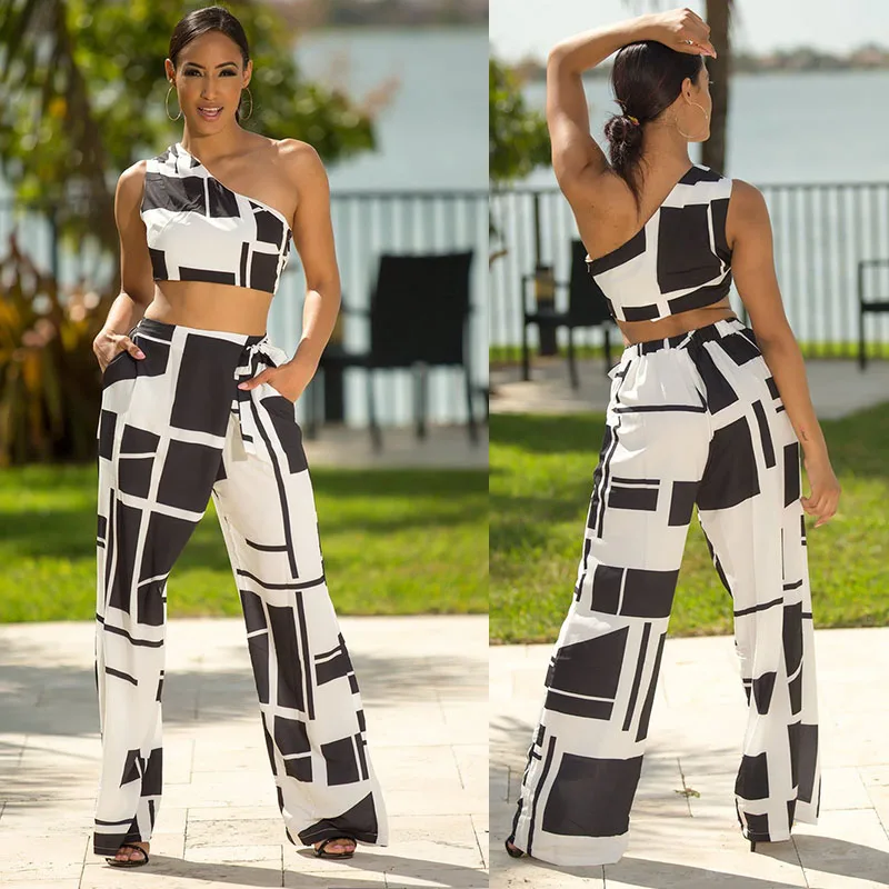 Осенне-весенний женский комплект из двух предметов укороченный топ на одно плечо