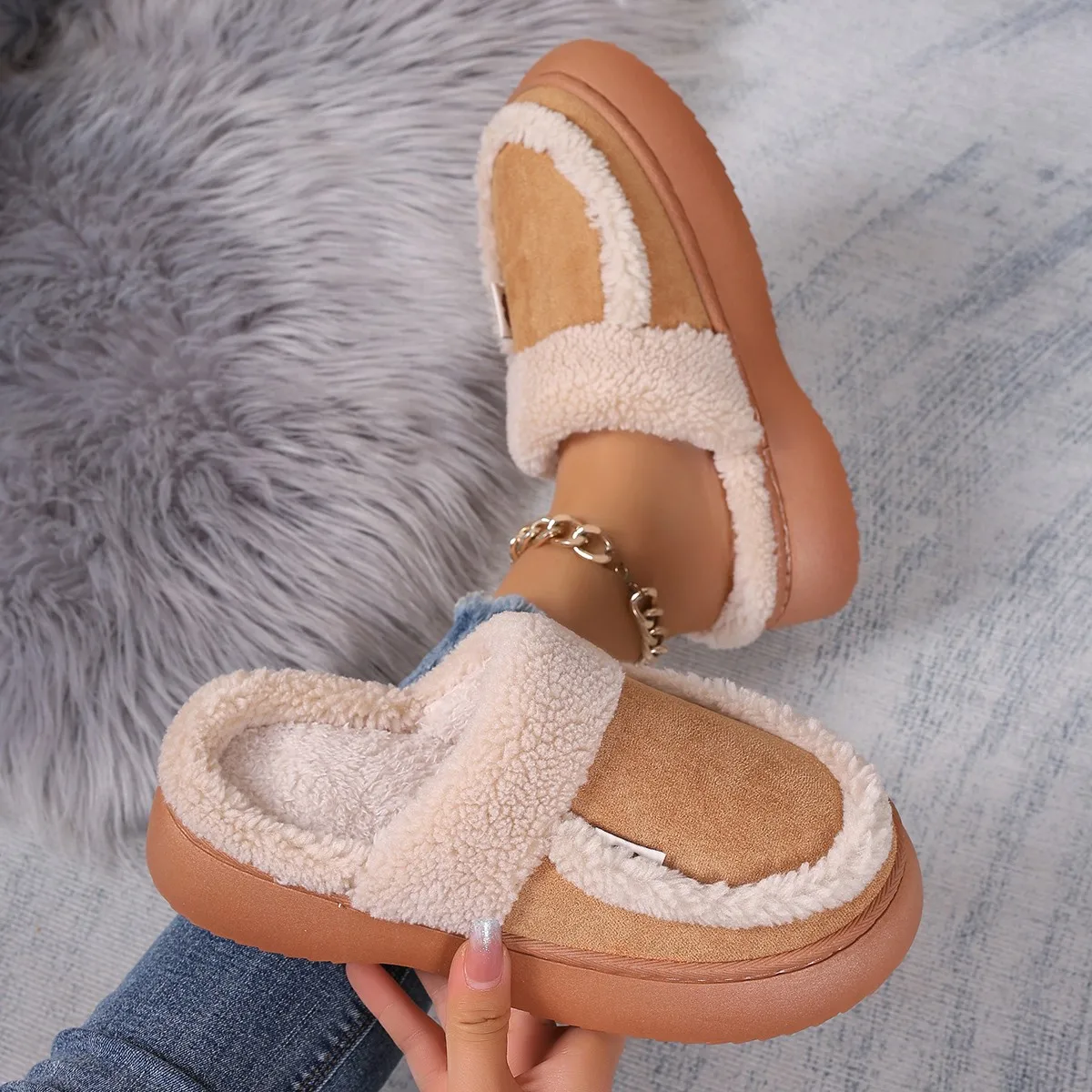 Женские тапочки на плоской подошве новые женские замшевые платформе с круглым
