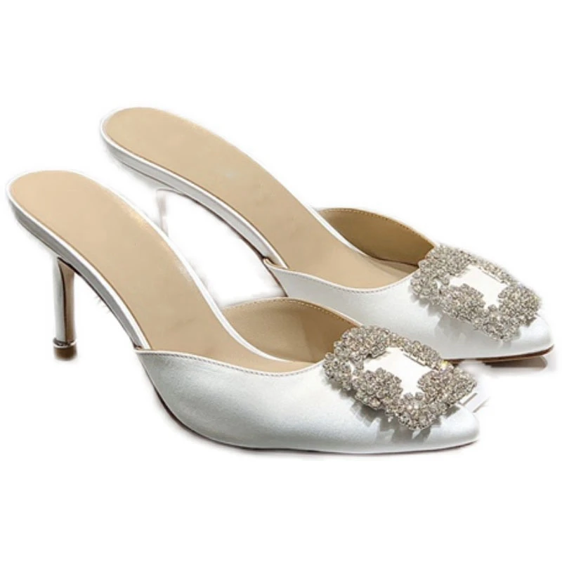 The Bridesmaid's Wedding Dress High-heeled Shoes Sandals And Half Slippers Were Decorated With Water Diamonds