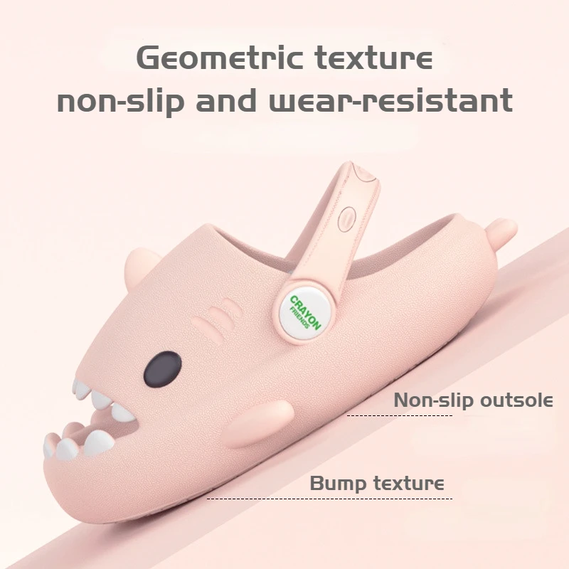 Сандалии Детские с дырками в виде акулы мягкая нескользящая подошва Мультяшные