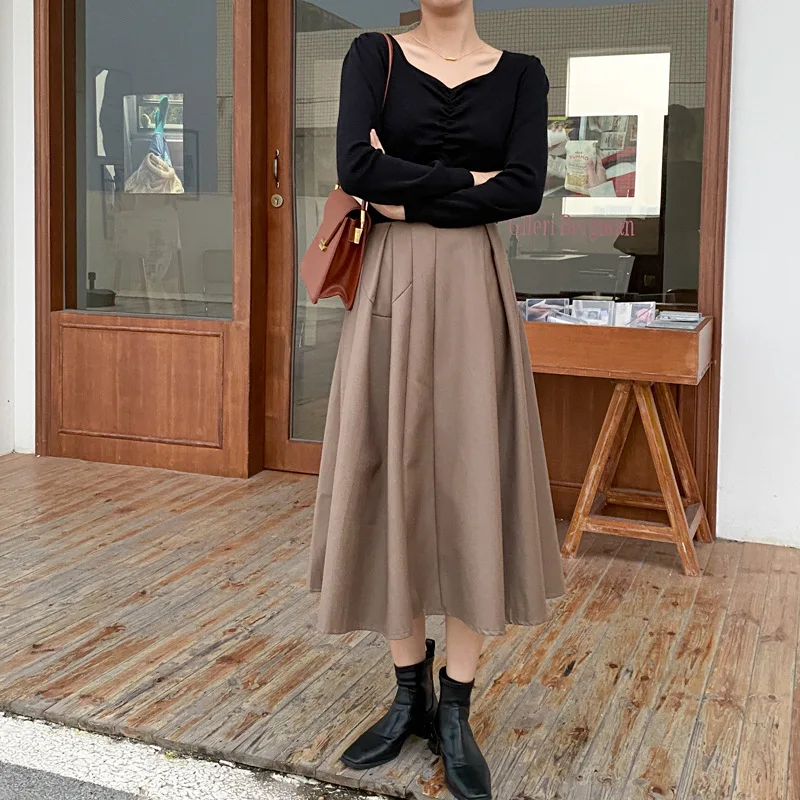 Women's Black Midi Skirt Simple Solid Color High Waist Skirt Female New Autumn Pleated A-Line Skirt 2022 Women's Clothing