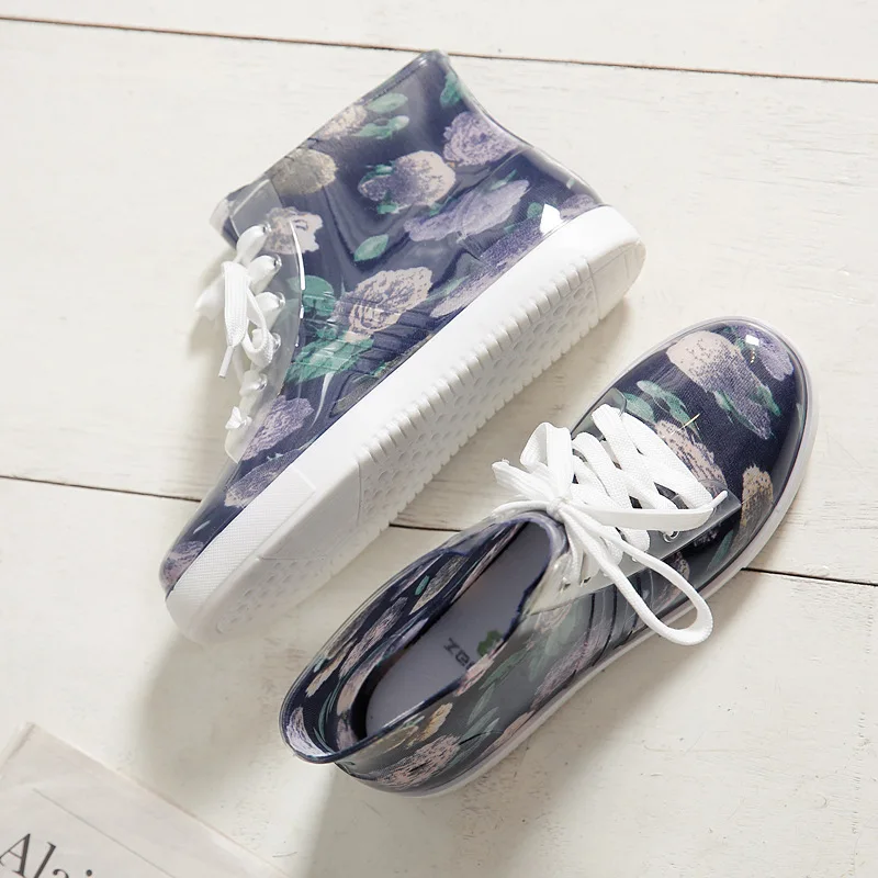 Женские ботильоны на шнуровке спереди из ПВХ |