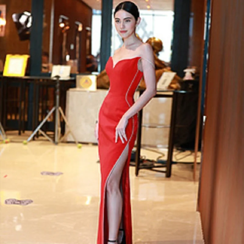 2022 Women Summer Spaghetti Strap V Neck Slit Diamonds Red Sexy Mini Bodycon Bandage Dress Elegant Evening Club Party Dress