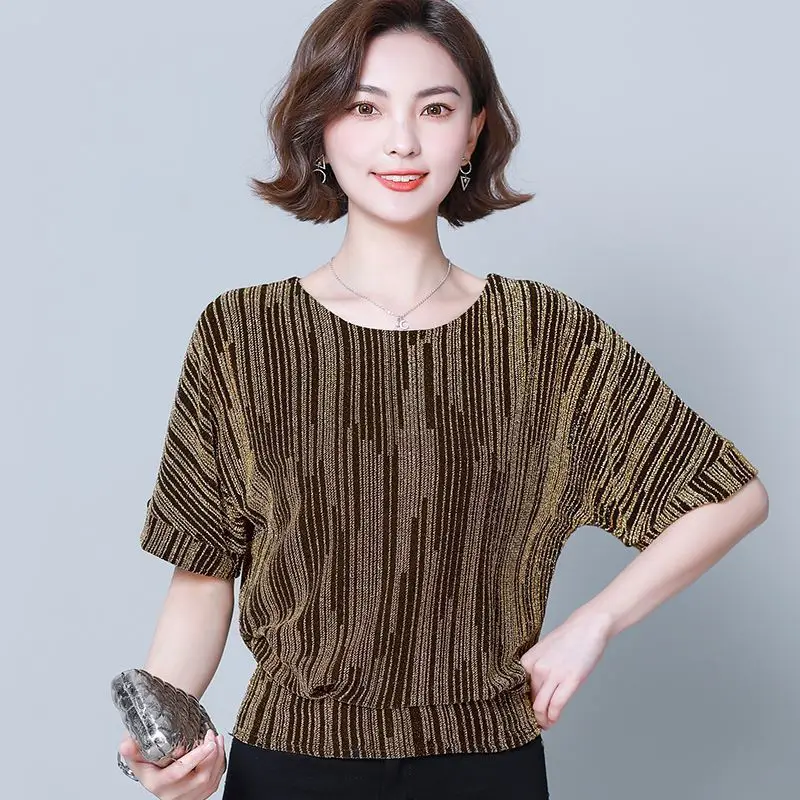 

T shirt 2022 summer new loose short-sleeved t-shirt female wild metal web gauze bottoming shirt cover belly slim neutral jacket