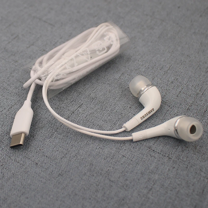 

Headphones Wired Usb Type C Earphone for Samsung Galaxy Z Fold 4 3 A53 A73 A33 A60 A80 A90 S20 S21 FE Earbuds Headset with Mic