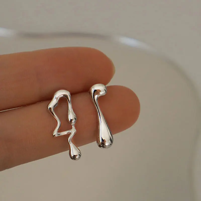 

ZN Prevent Allergy Silver Plated Stud Earrings For Women Fashion Hip Hop Vintage Simple Asymmetric Geometric Party Jewelry