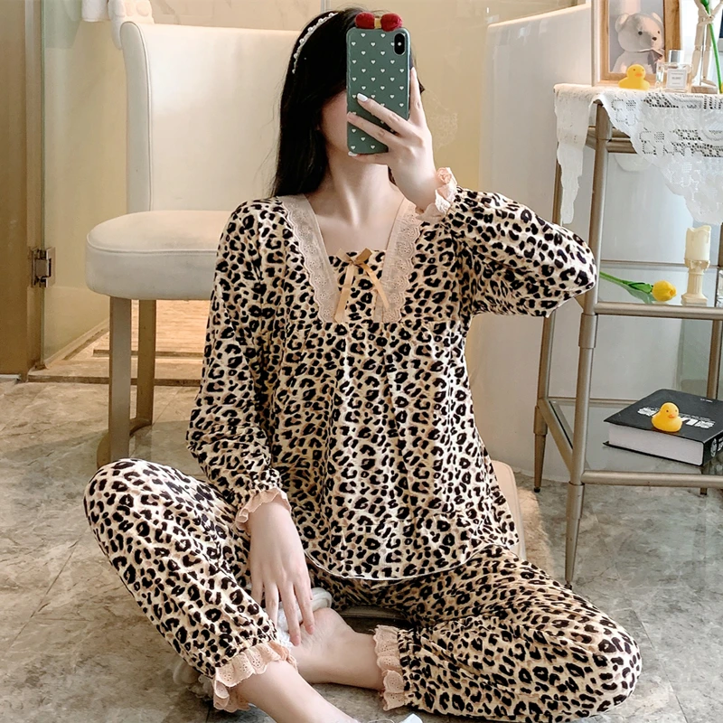 Spring Autumn Pajamas for Women Fashion Geometric Sleepwear Sets Faux Silk Home Clothes
