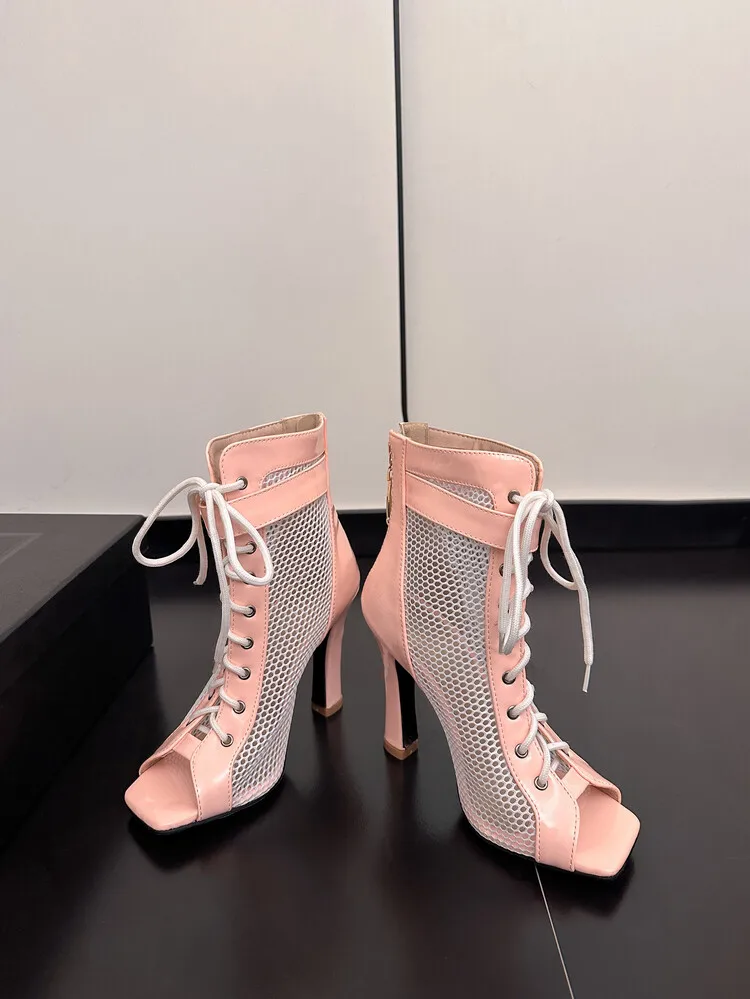 

Сандалии большого размера с квадратным носком, на шнуровке