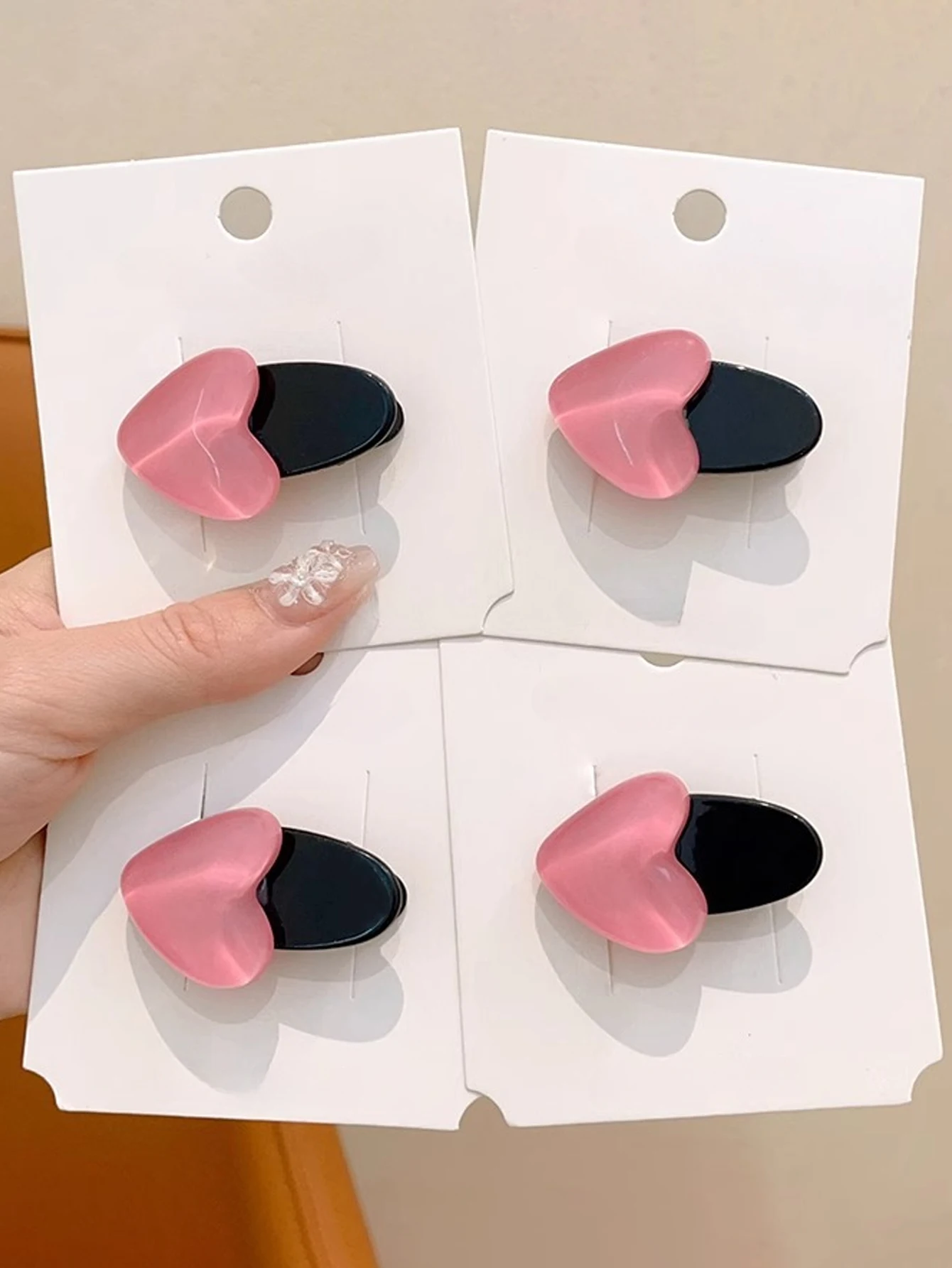 4 шт. прозрачные розовые зажимы для волос в форме сердца