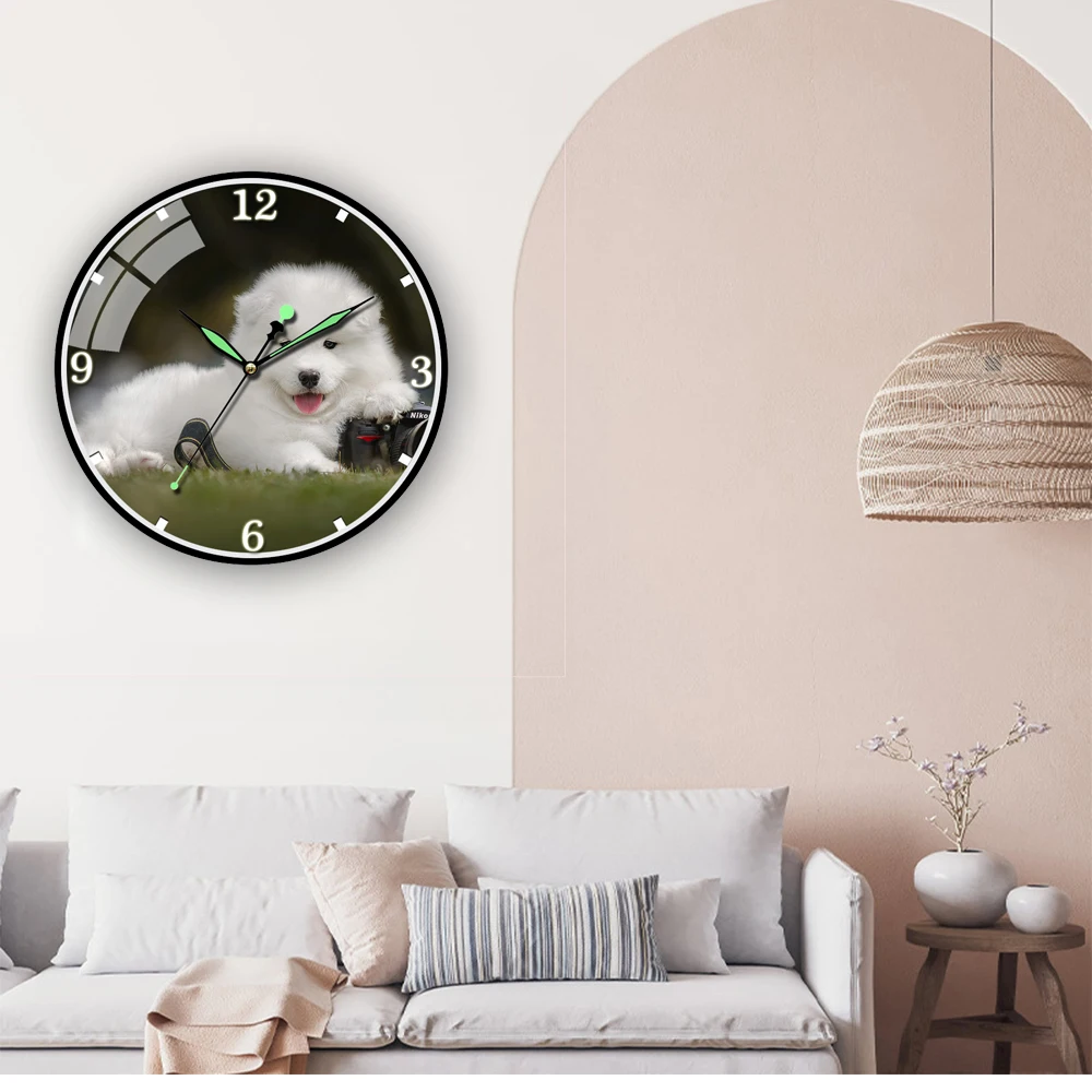 

Puppy Dog Wall Clock Modern Design Silent Bedroom Living Room Decoration Round Hanging Clocks