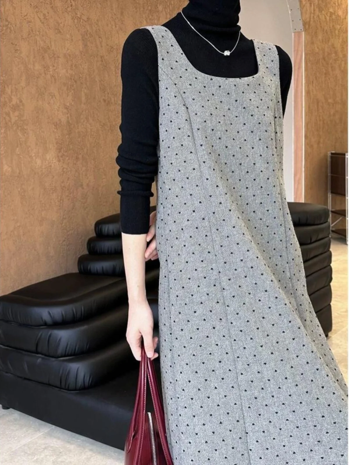 Плюс размер Julu Studio Tower Note Пухкое корейское платье в стиле ретро серое на бретелях