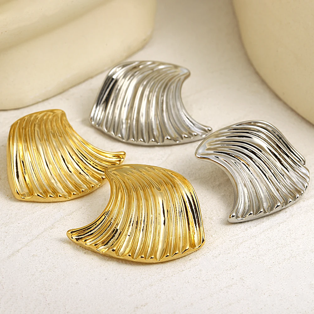 

Boho Big Alloy Shell Stud Earrings Beach Jewelry for Women Fashion Metal Shell Statement Waterproof Plated Earrings Jewelry