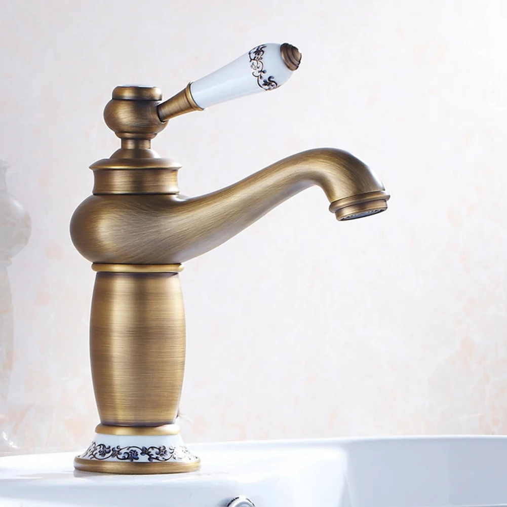 

European Retro Bathroom Sink Faucet Antique Brass Single Handle Tap Deck Mounted Gold Basin Faucet Washbasin Hot Cold Mixer Tap