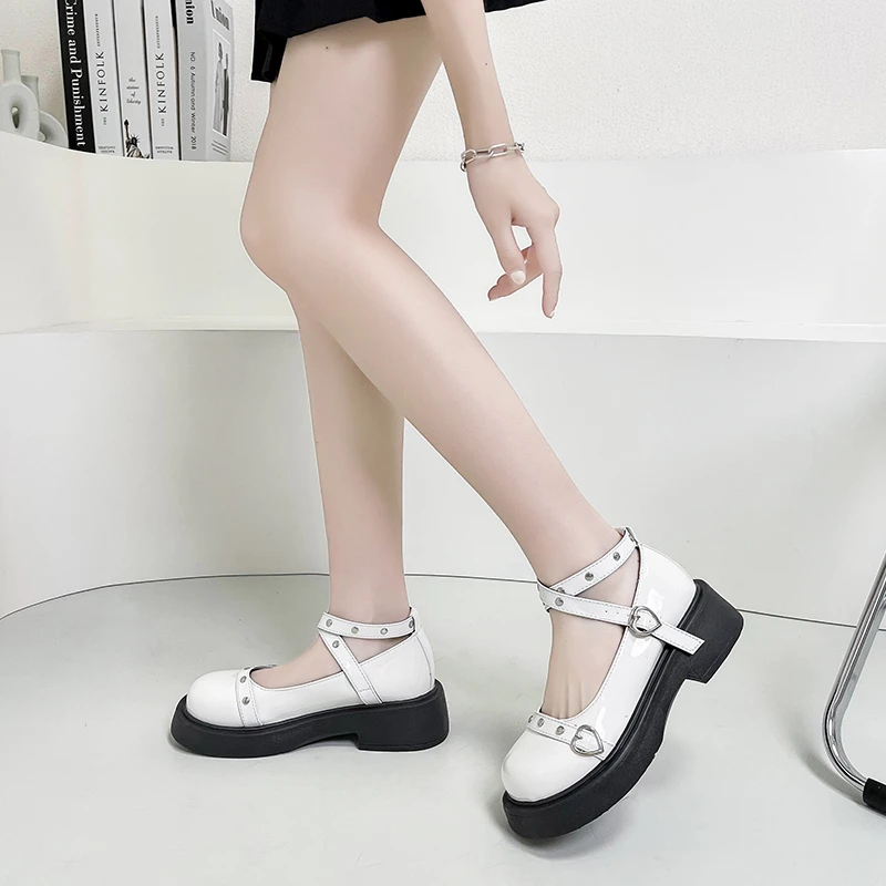 Купи Lolita shoes platform mary jane Shoes Star Buckle Strap Mary Janes Women Cross-tied pu Leather Girls Rivet Casual Shoes kawaii за 464 рублей в магазине AliExpress