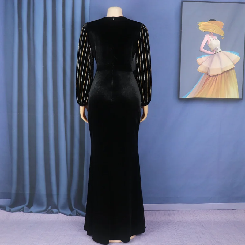 Рисунок 5 - Платье-рыбий хвост с V-образным