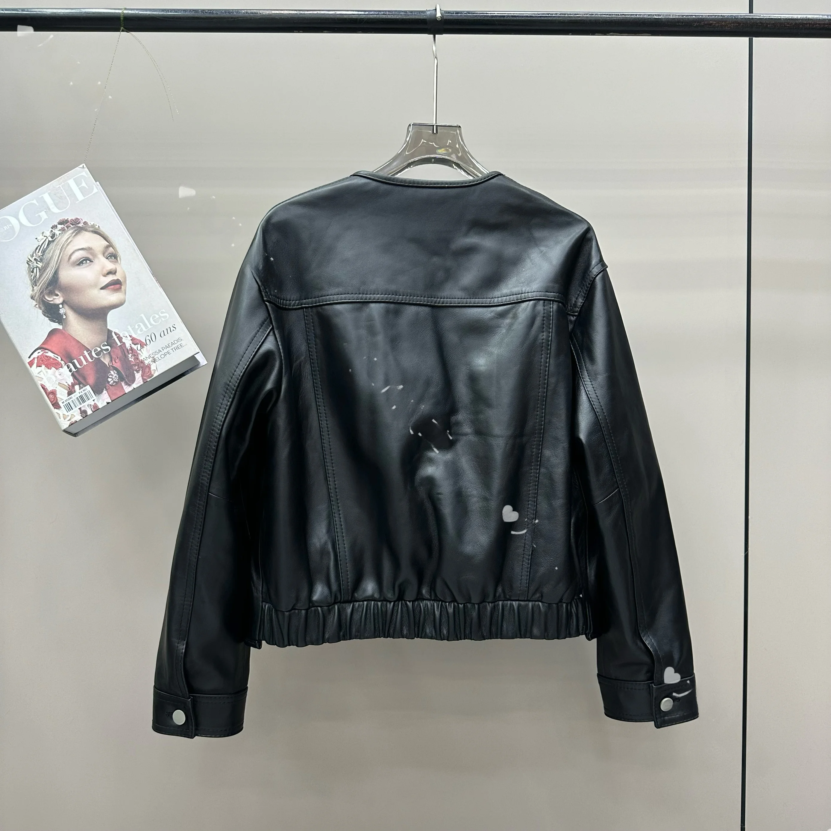 Осень 2024 новое женское пальто из натуральной кожи свободное утягивающее