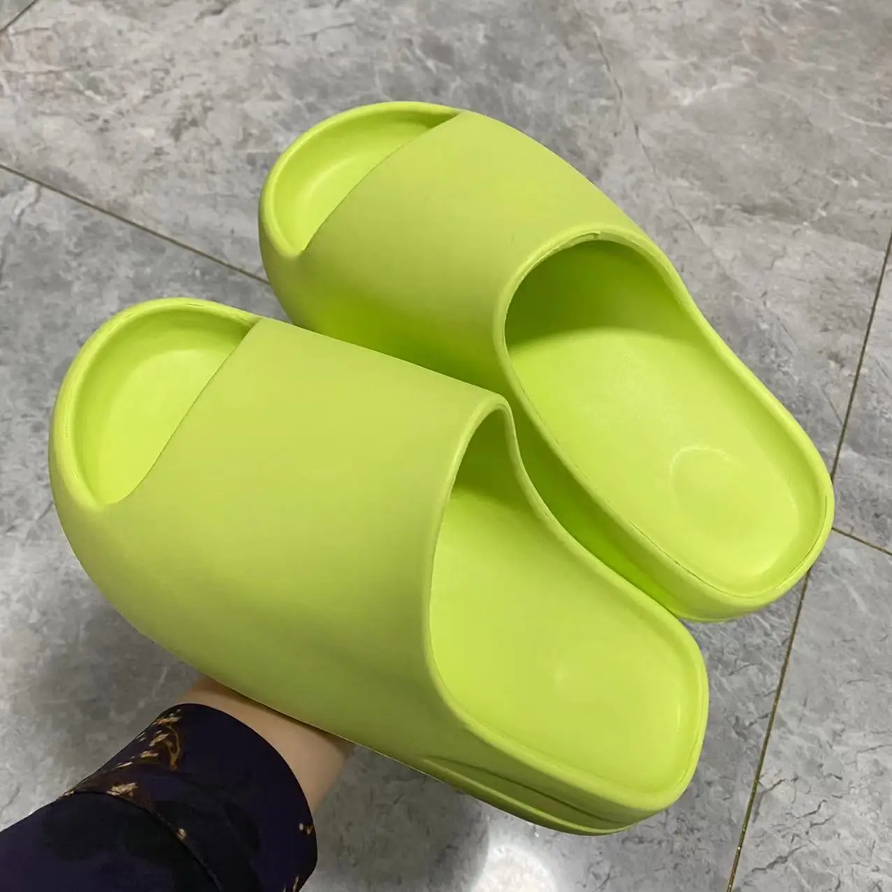 

Summer Women Slippers Open Toe Soft Bottom House Shoes Unisex Outdoor Slides Platform Men Sandals Casual Slippers Beach Shoes