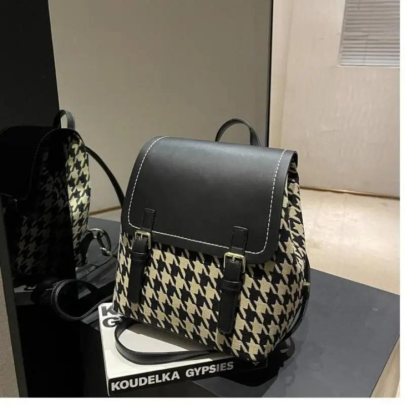 

Plaid casual new style temperament small bag double shoulder western-style backpack