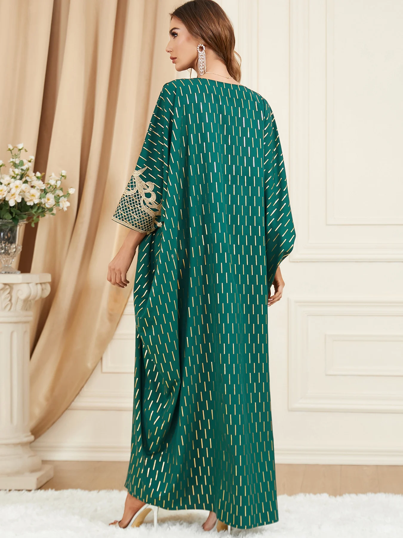 BNSQ Muslim Abaya for Women Long Dresses Dubai V Collar Pendant Bat Sleeves Turkey African Caftan Vest