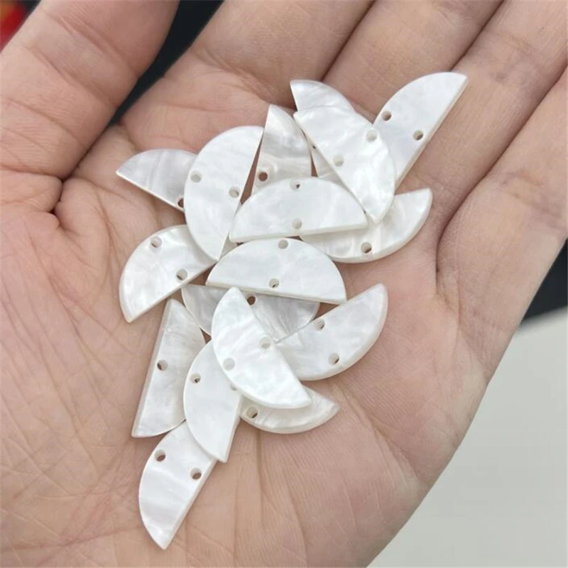 

20Pcs/Lot New 21MM Moon Acrylic Beads Acetic Acid half round Charm Connectors Diy Earrings Jewelry Making Resin Acessories