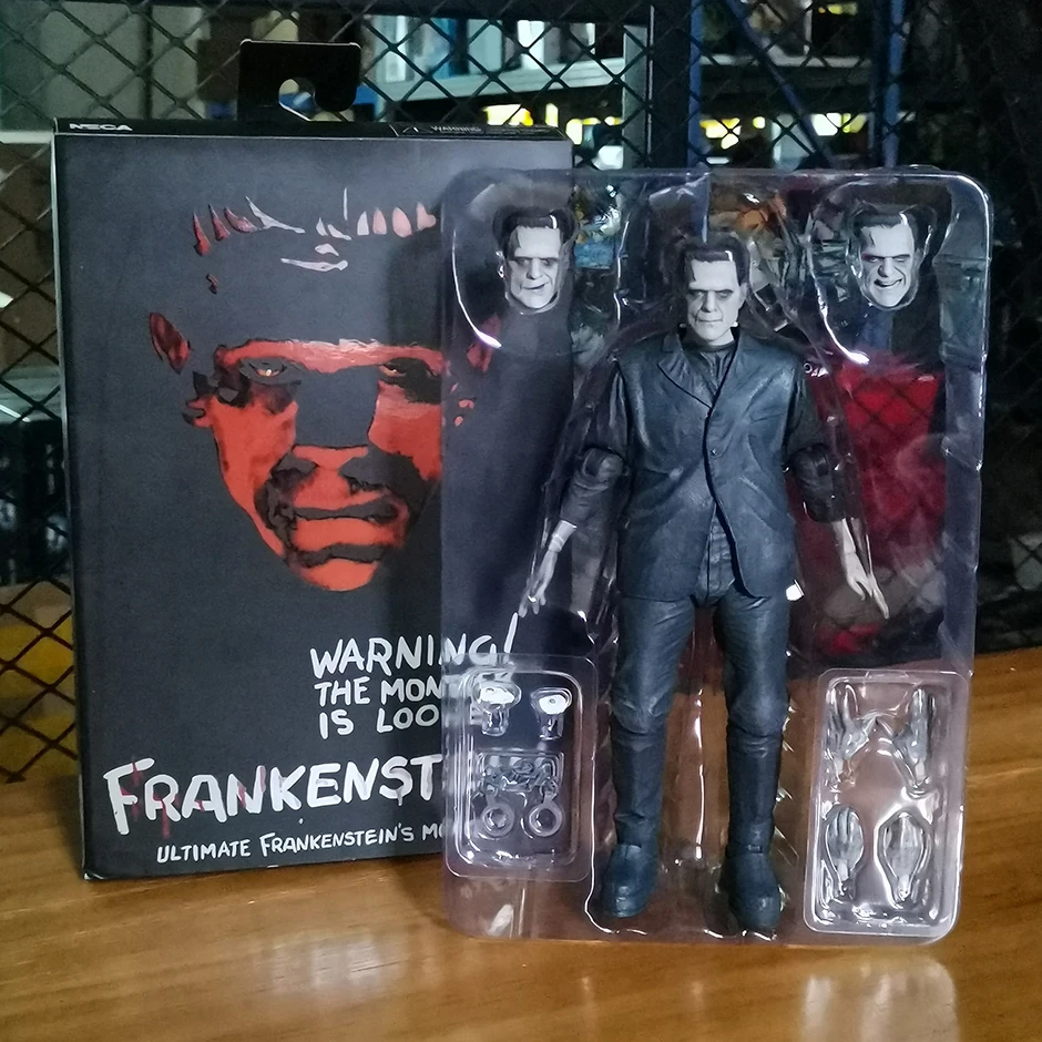 Фигурка монстр NECA Universal Monsters Ultimate Frankenstein's 7 дюймов