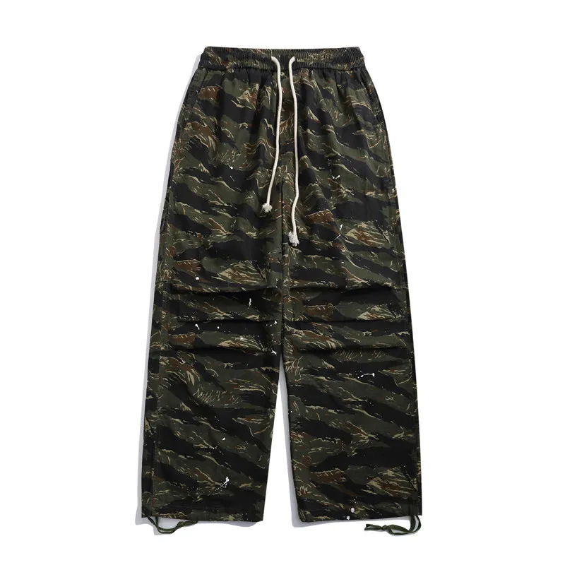 

2022 New Arrival Camouflage Retro Men Outdoor Sport Wide Pants Casual Straight Drawstring Male Sweatpants Loose Hip Hop Trousers