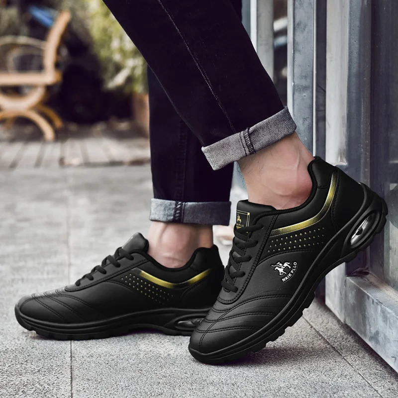 New Men's Golf Shoes Professional Men's Golf Shoes Outdoor Comfort Walking Shoes Men's White Black Versatile Sneakers