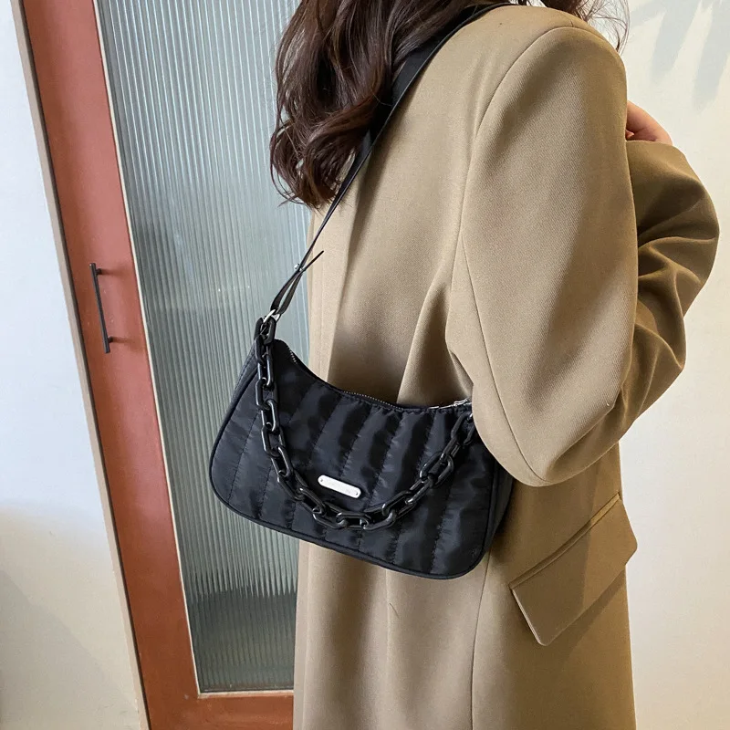

Simple and Versatile Small Bag for Women In Spring/summer 2023, New Fashion Niche Design, Small Square Bag, High-end Trendy
