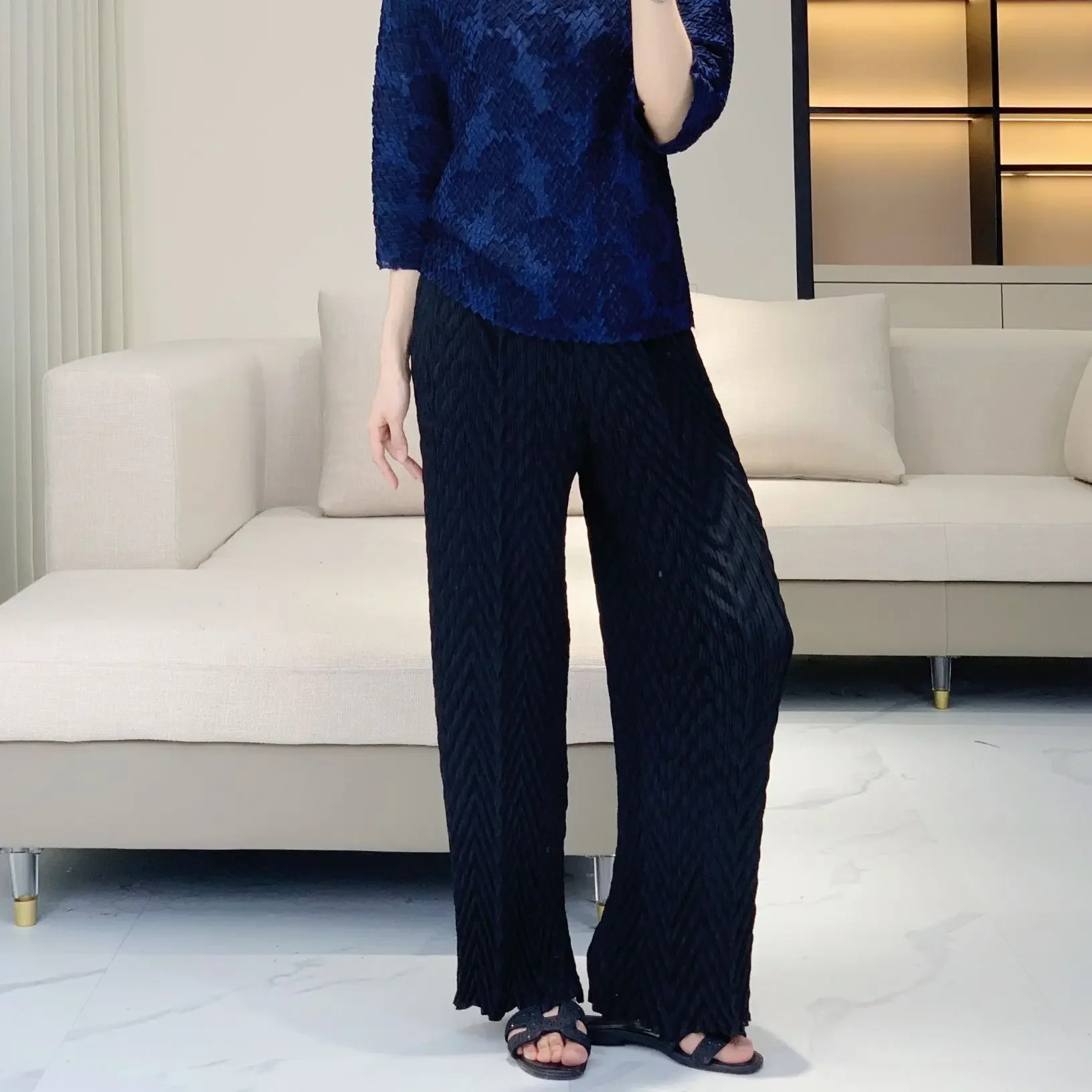 Брюки женские плиссированные с широкими штанинами модные Универсальные