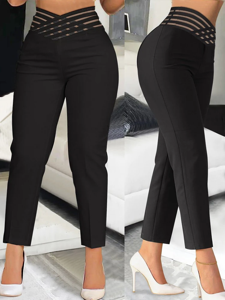 Рисунок 6 - Женские расклешенные брюки крест-накрест