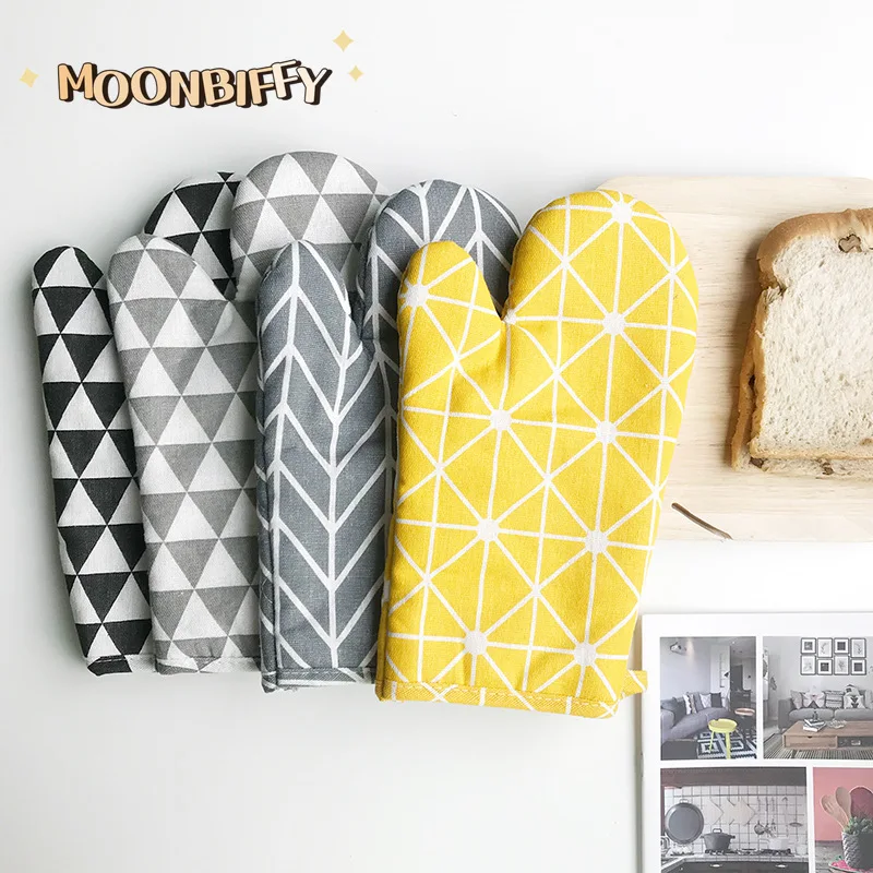 

Insulation Gloves Anti-scalding Microwave Oven Gloves High Temperature Resistant Kitchen Baking Oven Gloves Insulation Pad
