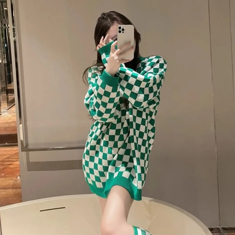 

Кавайная одежда в японском стиле, новинка, трикотажная одежда, белый и черный клетчатый свитер, Женская осенне-зимняя одежда 2022, 2023, трикотаж...