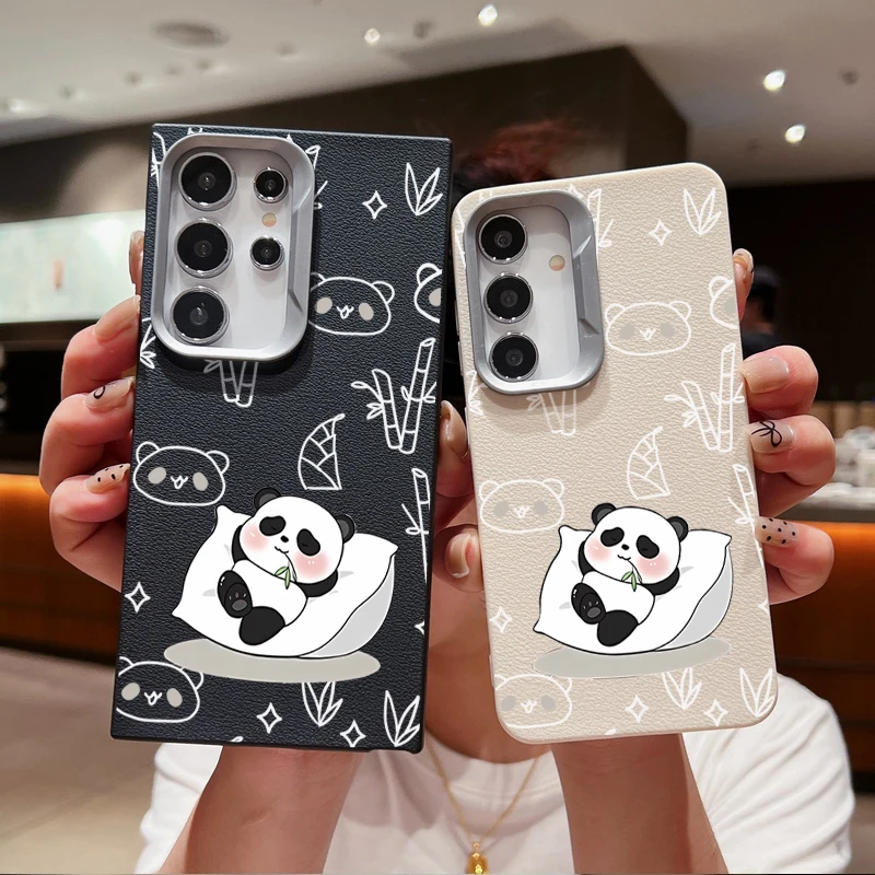 Чехол Lying Down Panda для Samsung Galaxy A55 A54 5G A35 A25 A15 A16 A52 A53 A14 A34 S20 S21 FE S22 S23 S24 Ultra Leather Texture