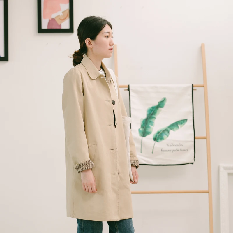 Бывший медленный повседневный темпераментный плащ женский средней длины