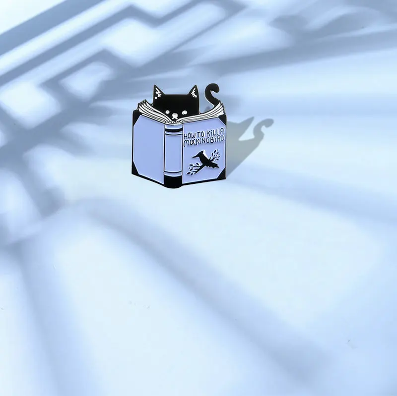 Эмалированная булавка для чтения кота индивидуальная книга с животными на