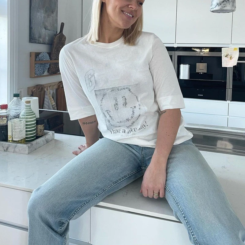 

Letter Smiley Print Short Sleeve T-Shirt Ladies Casual Commuter Round Neck Pullover Fashion Simple Cotton Top Summer