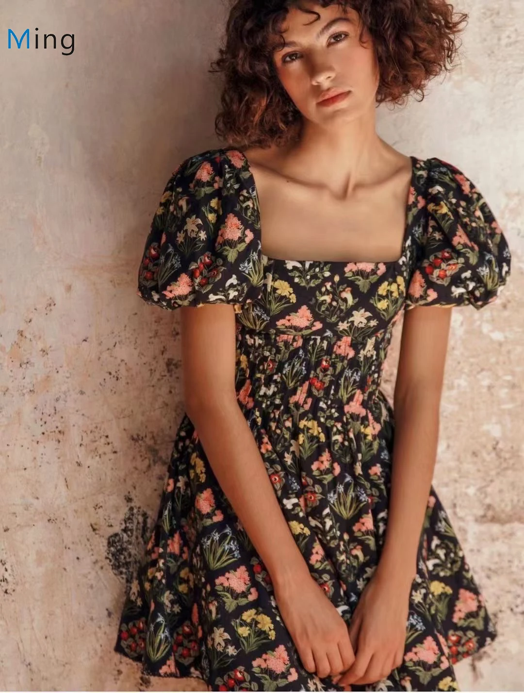 

Women Square Collar Short Sleeve Retro Print Short Cotton Dress