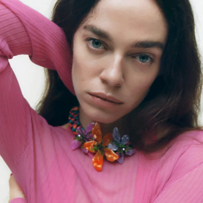 

Hand Woven Resin Flower Necklace For Women Fresh Resort Style Acrylic Flower Necklace Female Jewelry Collar Clavicle Necklaces
