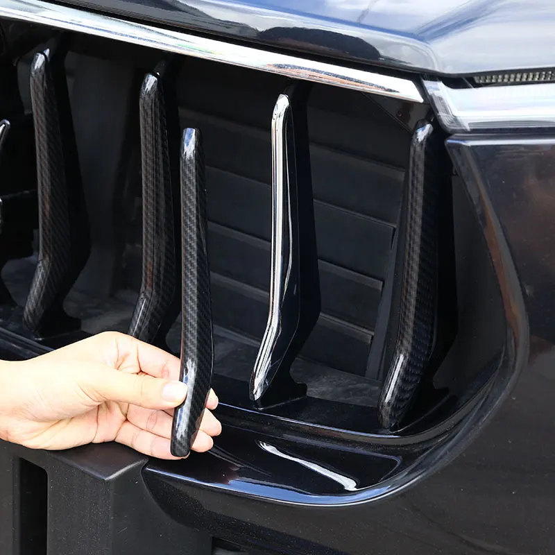 

For Maserati Levante 2016 2017 2018 2019 2020 2021 ABS Black/Carbon fiber Car Front Griller Trim sticker Car Accessories