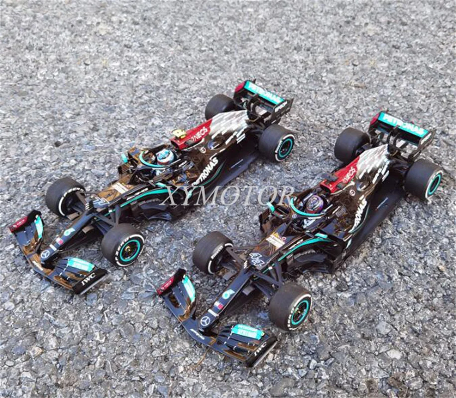 

MINICHAMPS 1/18 For Benz AMG W12 F1 #44 / Bottas #77 2021 Bahrain Diecast Car Model Toys Hobby Gift Collection Ornaments Display