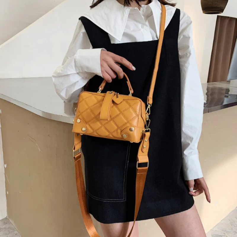 Women's Fashion Retro Crossbody Ringer Embroidery Thread Single Shoulder Bag Portable Luxury Square Hand Bags for женский Bolsa