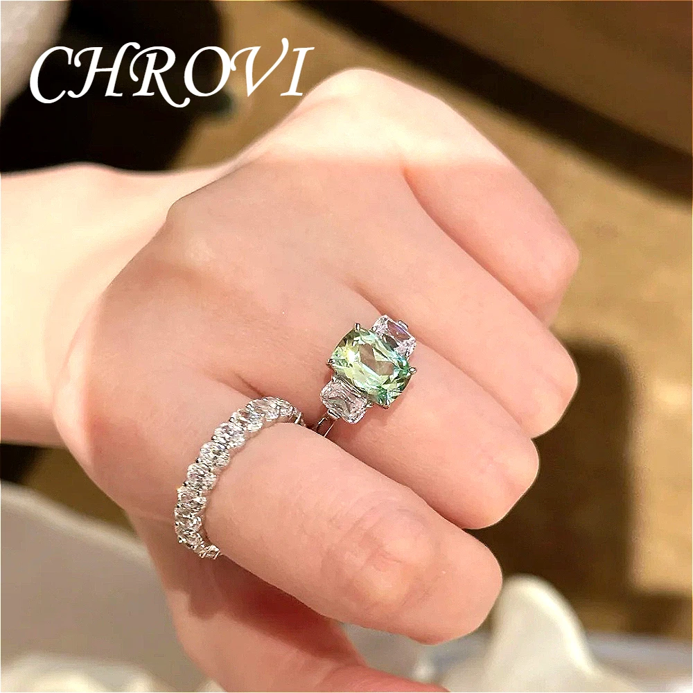Фото Роскошное женское кольцо из серебра 925 пробы с изумрудом в форме подушки, модное кольцо с фантазийным квадратным изумрудом. №3