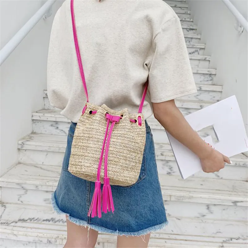 

Fashion Woven Women Shoulder Bag Designer Chains Crossbody Bags For Women 2023 Small Braided Square Flap Phone Purse Lady