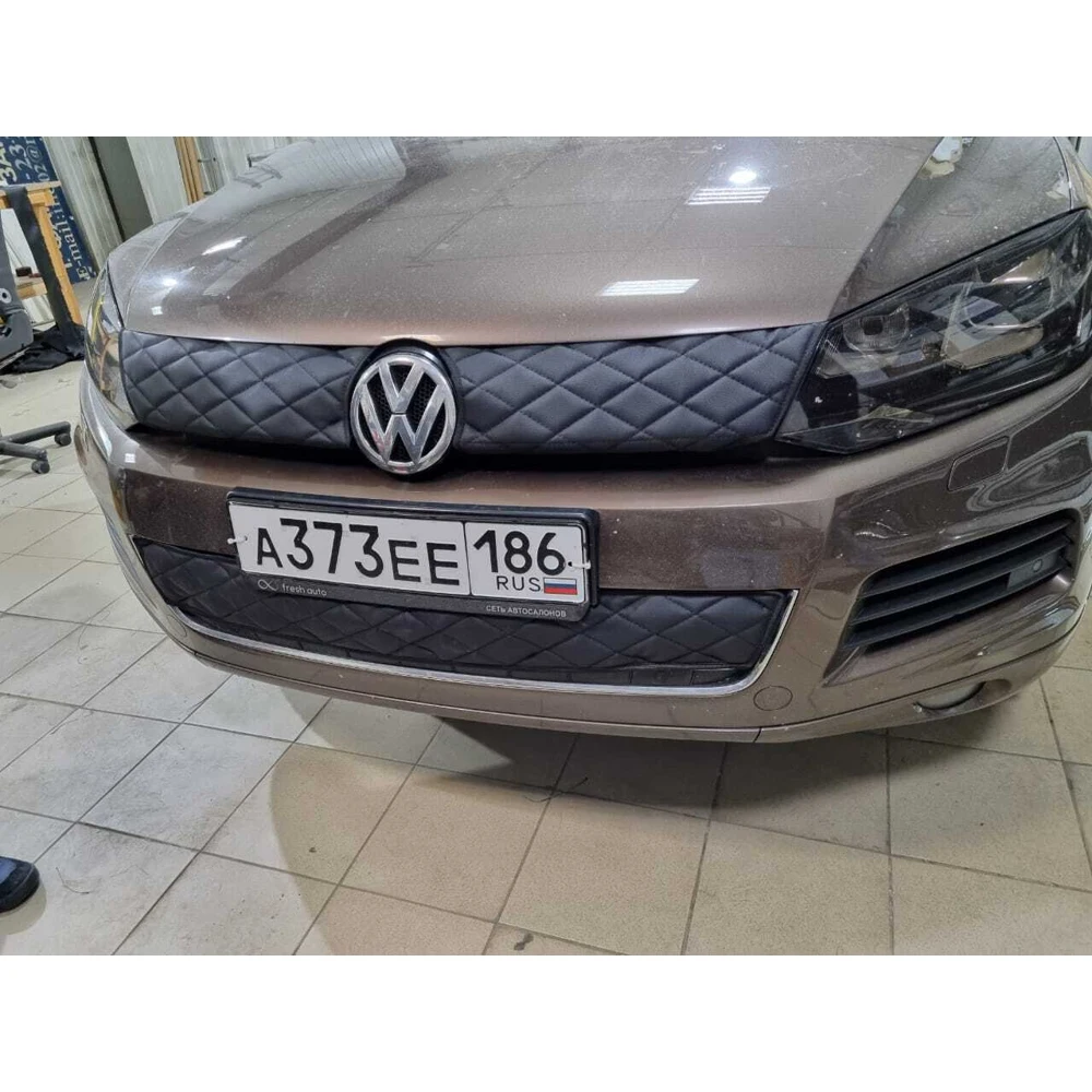 Утеплитель радиатора для Volkswagen Touareg 2010 – 2014 II (Фольксваген Таурег Туарег)
