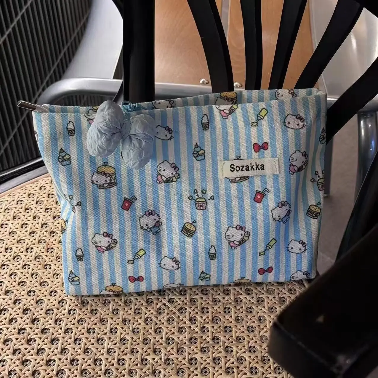 Большая вместительная косметичка с рисунком Hellos Kittys новая холщовая сумка для