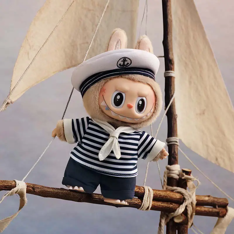 Фото POPMART LABUBU Flying de nlie gende Captain Sailor mokoko Mermaid Rubber Minky Wall Decor Item creative surprise collection gift №4