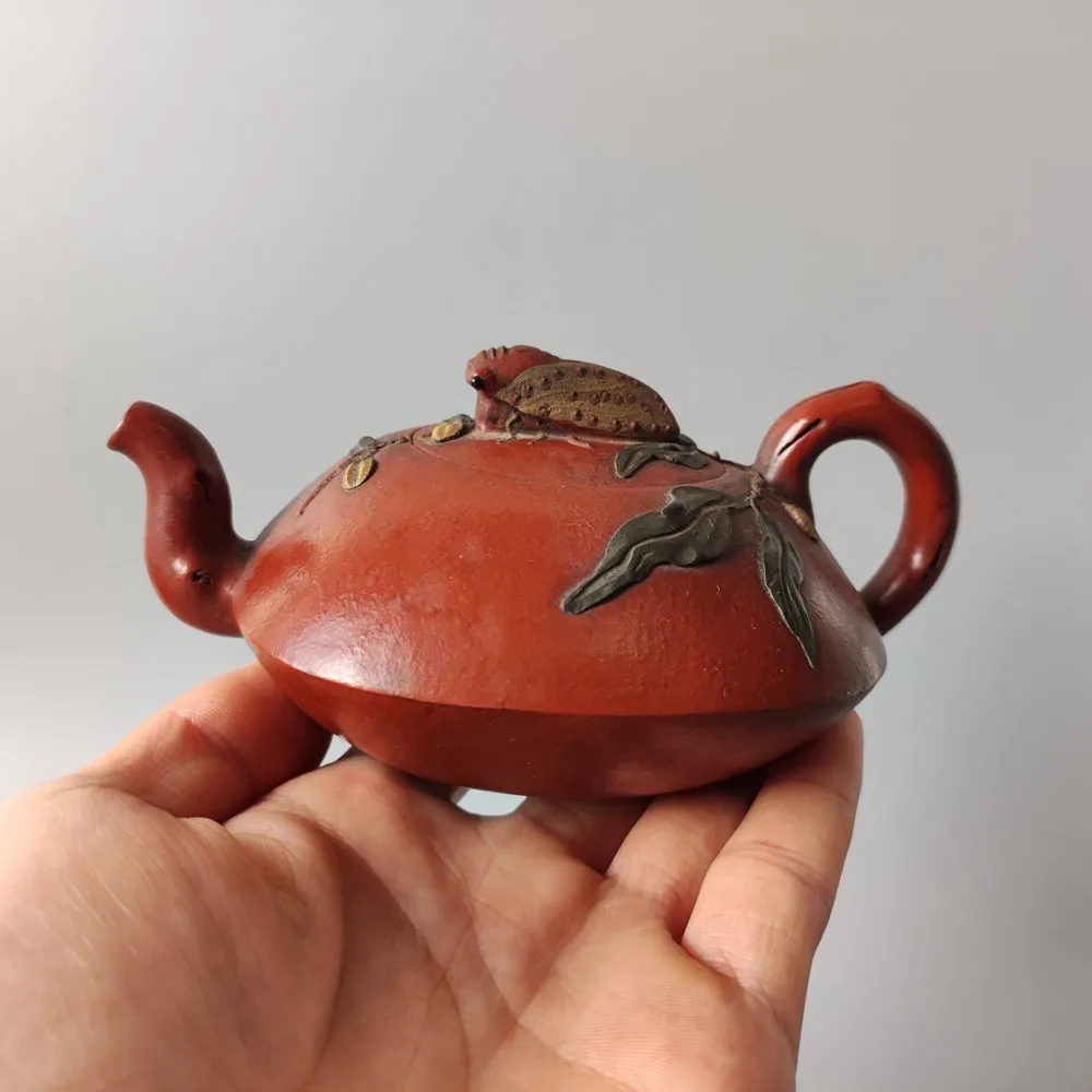 

Chinese Yixing Zisha Clay Teapot Cicada cover Pot Jiang Rong 260ml