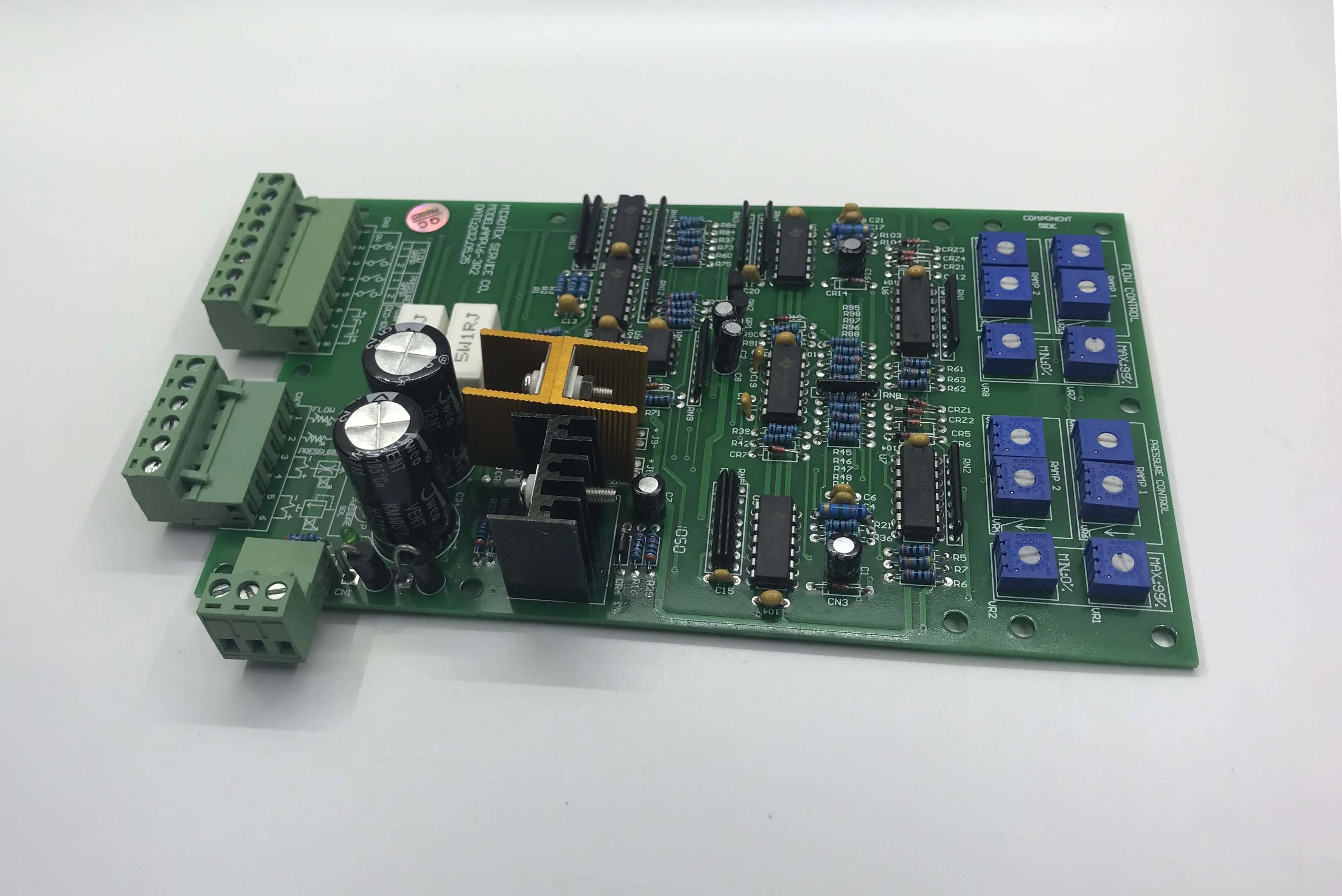 YUKEN AMPV6 -3 AMPV5 масляные исследования усилитель пластины литьевая машина