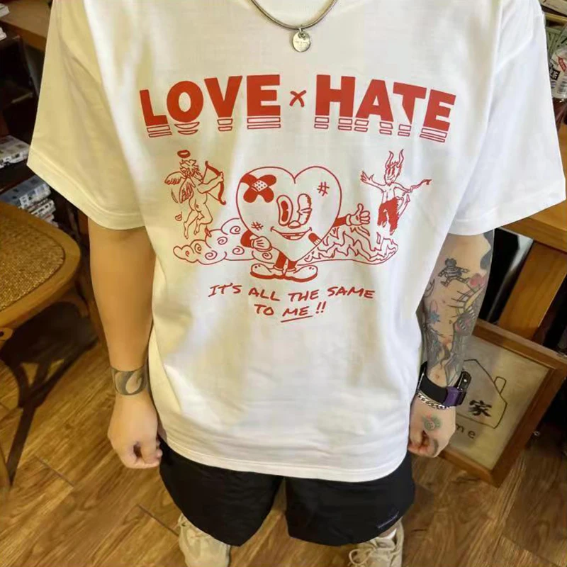 

Белая свободная футболка унисекс с забавным графическим принтом Love Angel Hate Devil, хлопковые высококачественные винтажные модные футболки с кор...